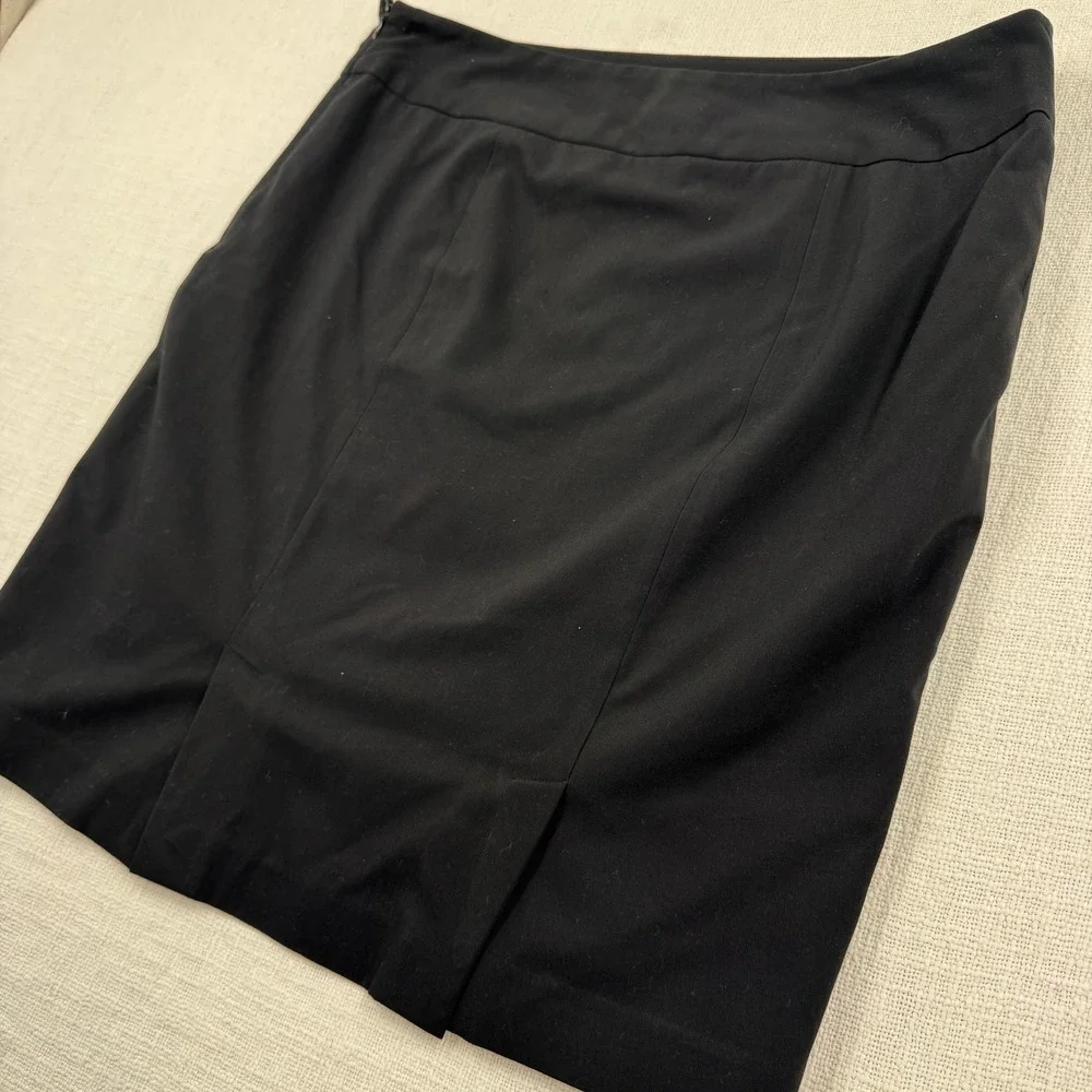 Liz Claiborne liz claiborne